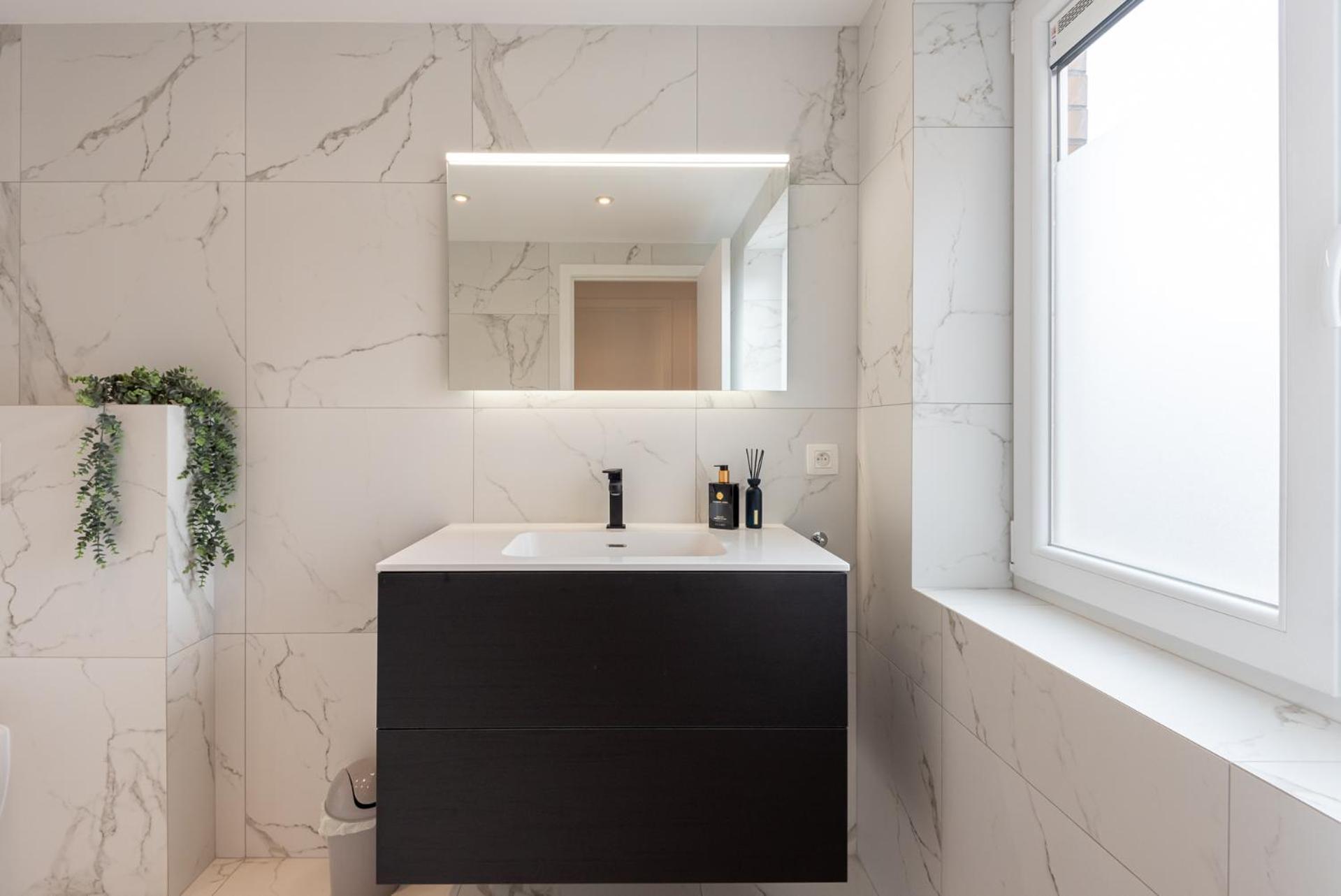 Spacious Penthouse For 8 People In The City Centre Oostende Eksteriør billede