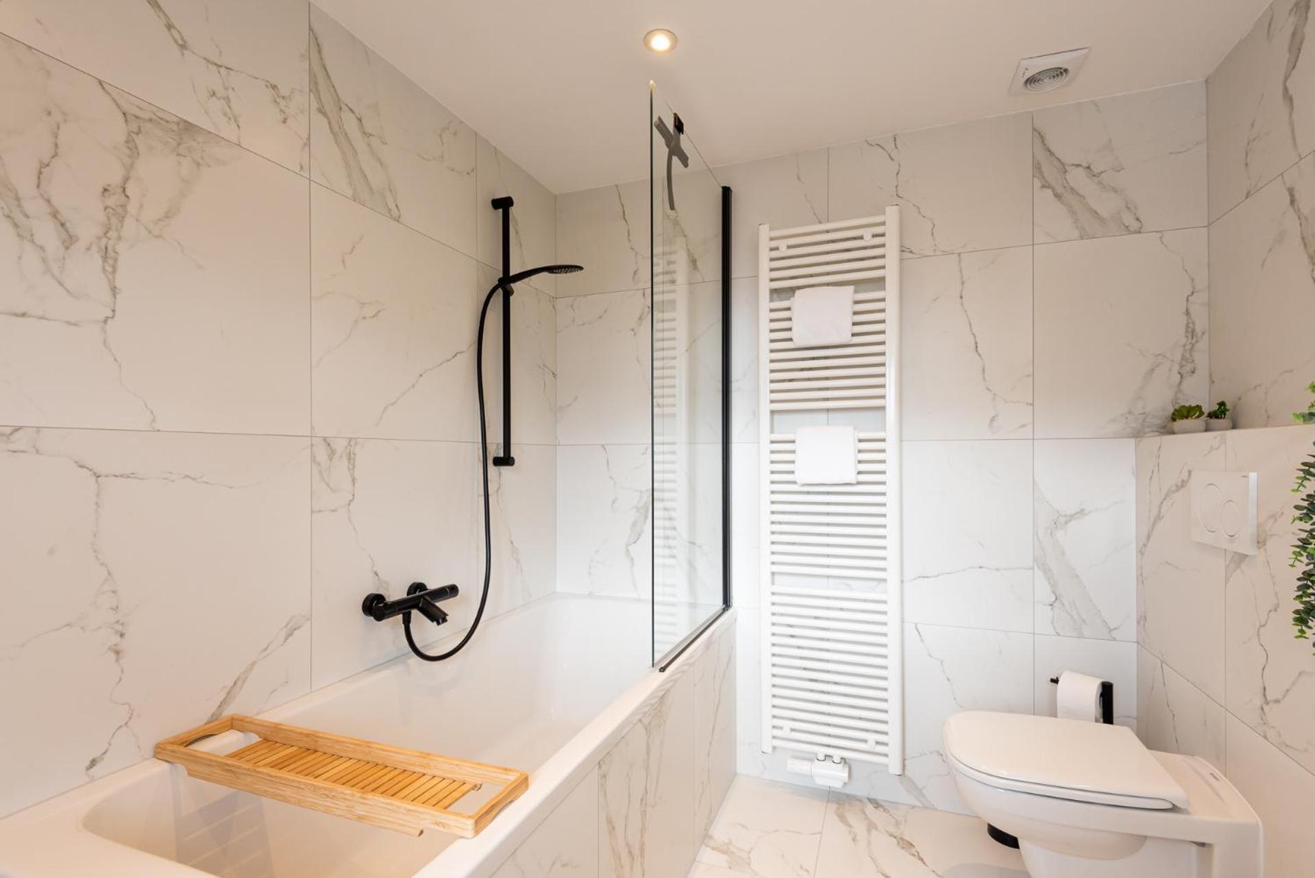 Spacious Penthouse For 8 People In The City Centre Oostende Eksteriør billede
